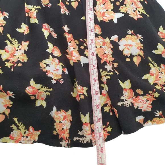 Sportsgirl Cold Shoulder Dress - Picture 7 of 8